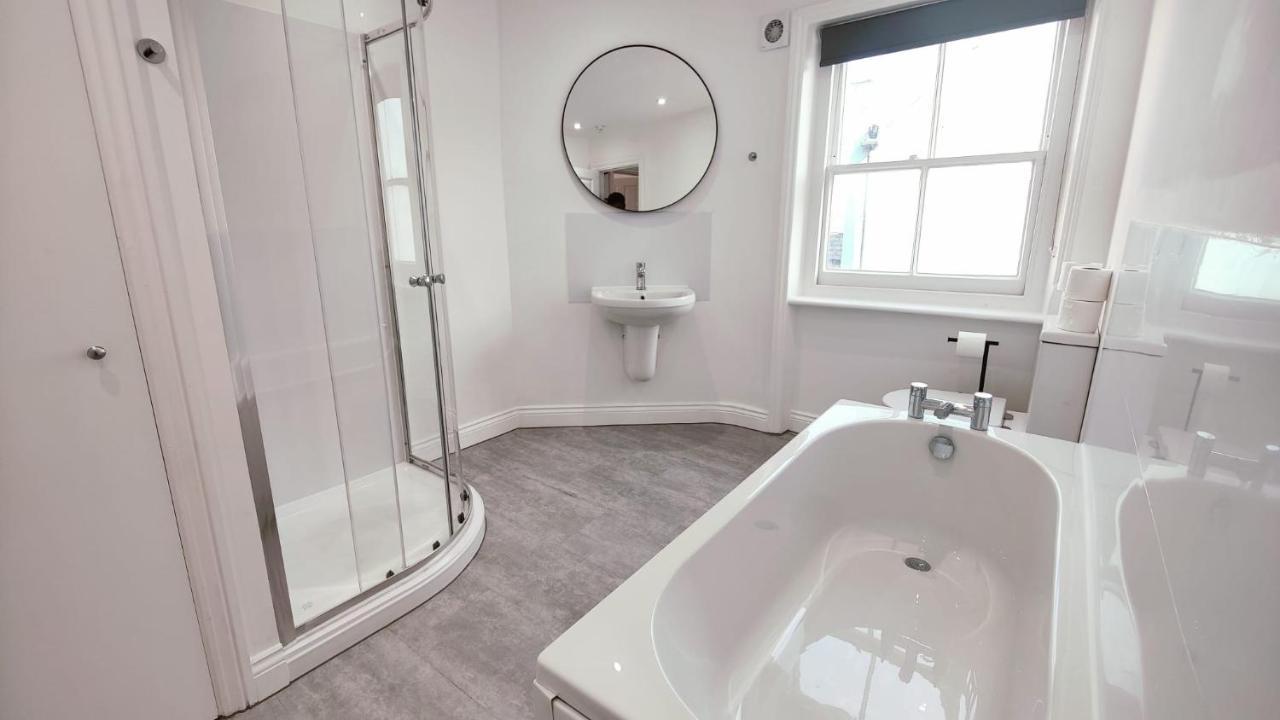 3 Bed Flat Close To Liverpool St & Brick Lane London Eksteriør billede